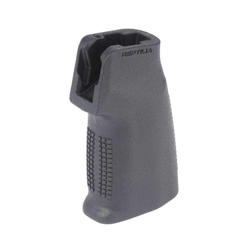 Chwyt pistoletowy CQG‑NB jest montowany w standardowym gnieździe karabinka AR. Konstrukcja całkowicie pozbawiona osłony dłoni, co umożliwia wyższe ułożenie dłoni względem osi broni. Kąt nachylenia 13° oraz teksturowane powierzchnie zwiększają kontrolę nad bronią. Korpus chwytu wykonano z wytrzymałego nylonu wzmacnianego włóknem szklanym. Element jest kompatybilny z karabinkami AR15, AR10, SR25, FN SCAR oraz MCX. Zamocowanie - LifeGun.pl Reptilia - Chwyt pistoletowy CQG-NB - Bez osłony dłoni - Czarny - 100-178-1