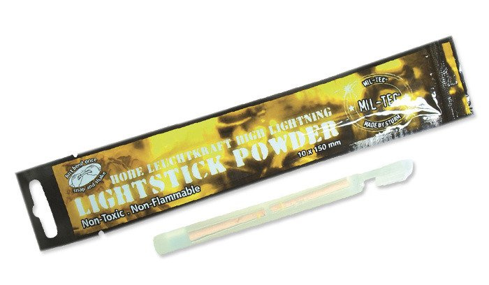 Lightstick to wyjątkowe źródło światła, które nie potrzebuje baterii czy ognia. Jest bardzo lekkie oraz wydajne. Wersja Powder zamiast płynu, w dwóch wewnętrznych fiolkach zawiera preparat wywołujący świecenie w formie proszku. Dzięki zastosowanemu rozwiązaniu czas świecenia został wydłużony do 24 godzin na jednej wewnętrznej fiolce (48 godzin łącznie), a siła światła została zwiększona. Światła chemiczne - LifeGun.pl Mil-Tec - Lightstick światło chemiczne - Powder - 1 x 15 cm - Żółty - 149330-1