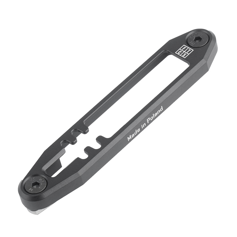 Mocowanie przycisku żelowego, przeznaczone do latarki SureFire. Montaż jest kompatybilny z systemem M-LOK. Wykonanie z frezowanego aluminium przekłada się na niską wagę oraz ochronę przycisku przed uszkodzeniami. Cechy: Mocowanie przycisku żelowego do latarki SureFire Kompatybilne z systemem M-LOK Wykonane z aluminium pokrytego powłoką Cerakote splitter Dane techniczne KompatybilnośćSureFire MontażM-LOK Wymiary 96 x 19 x 10 - LifeGun.pl FTCS - Mocowanie przycisku żelowego SureFire - M-LOK - Czarny - nr.13-1