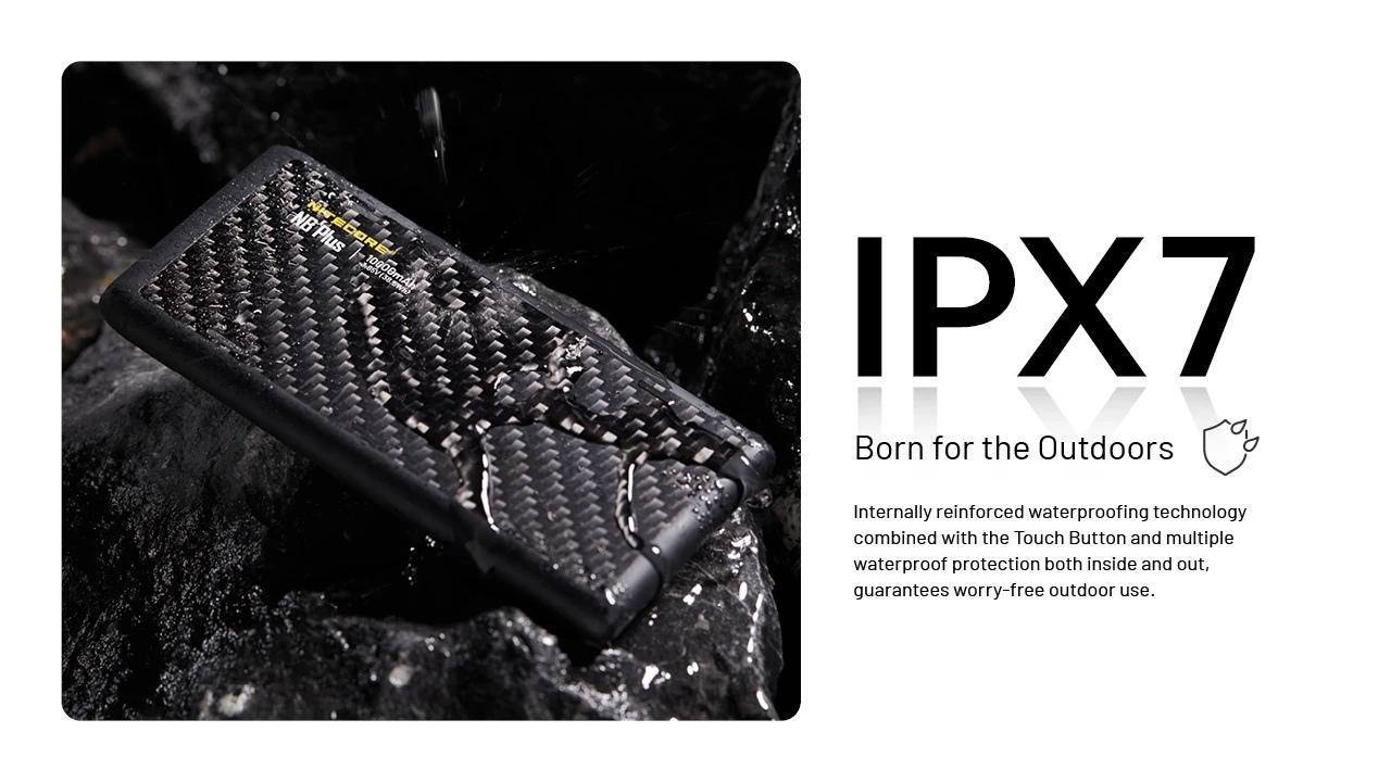 Nitecore NB PLUS to ultralekki i ultracienki powerbank zamknięty w obudowie wykonanej z polimeru wzmocnionego włóknem węglowym.Materiał ten zapewnia doskonałą odporność na uszkodzenia mechaniczne, dzięki czemu urządzenie jest niezawodnym towarzyszem w każdych warunkach, czy to podczas uprawiania sportów, wędrówek, podróży czy podczas codziennego użytku.Ponadto NB PLUS posiada opracowaną przez NITECORE kompozytową konstrukcję antyskręcającą z czterema zaokrąglonymi narożnikami.Wpływa to - LifeGun.pl Powerbank NITECORE NB PLUS-6