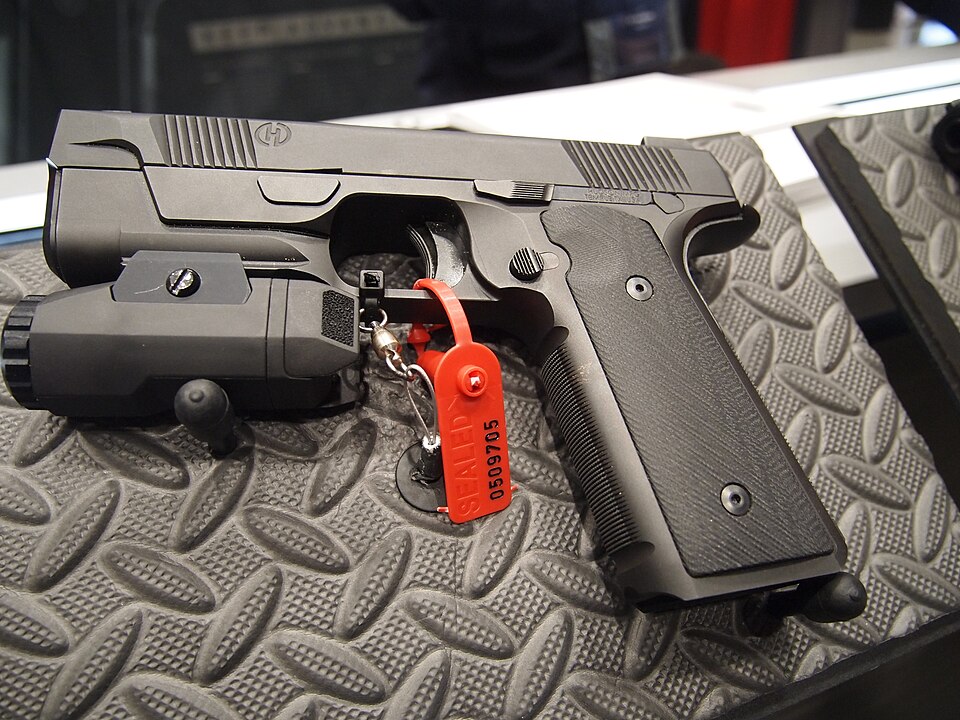 Hudson̠ H9 fot: By gar2chan - [1], CC BY 2.0, wikimedia.org