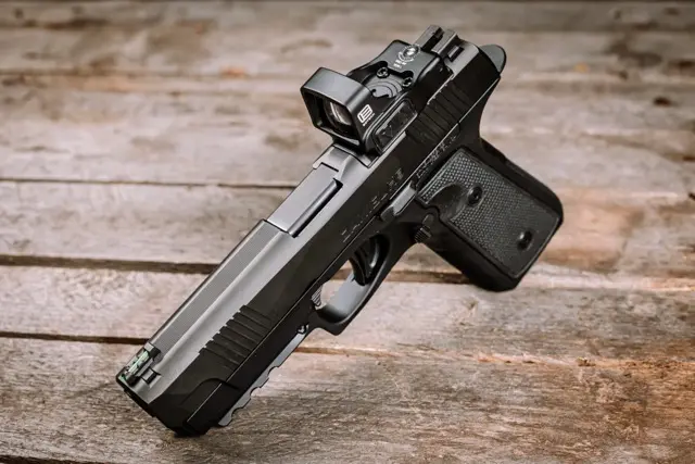 Daniel Defence Daniel H9 kolimatora Eotech EFLX Mini Reflex Sight 09s