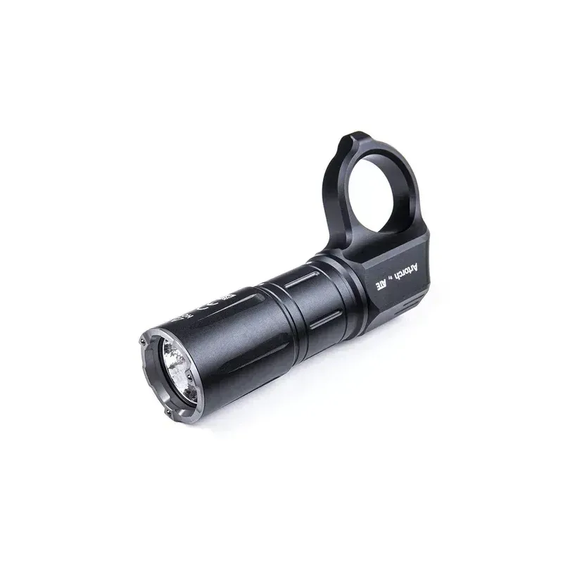 Latarka taktyczna NEXTORCH ARTORCH 1600 lumenów 1 Latarka taktyczna NEXTORCH ARTORCH 1600 lumenów-1