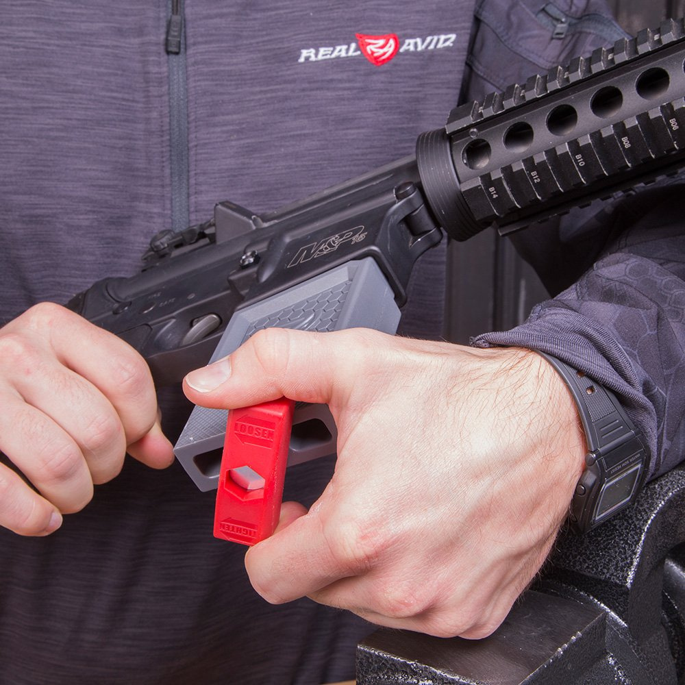 Real Avid - Blok rusznikarski Smart-Fit AR-15 Vise Block - AVAR15SFVB 21 Zdjęcie 29 — SPC-28095