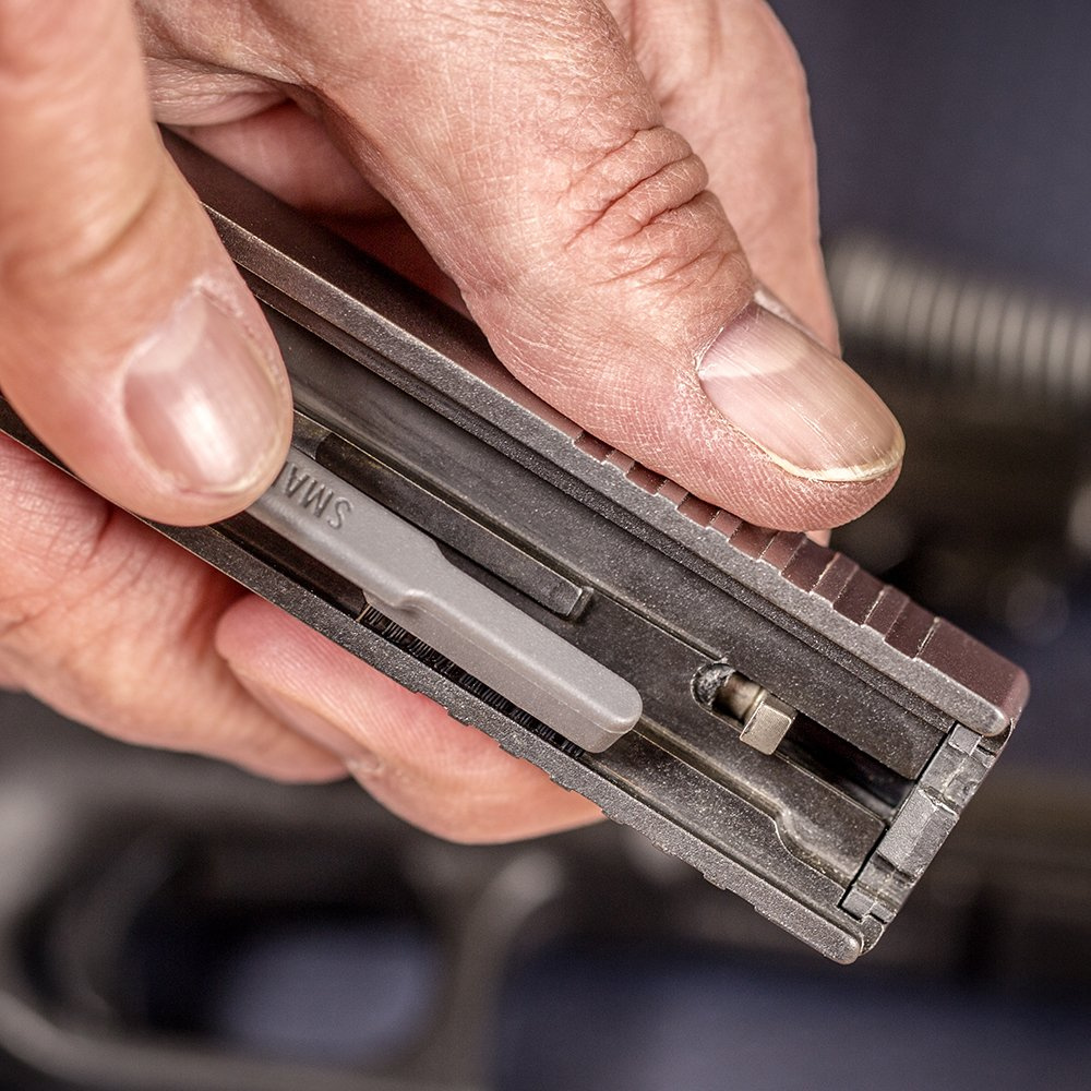 Real Avid - Mata rusznikarska Master Cleaning Station™ - Handgun - AVMCS-P 16 Zdjęcie 19 — SPC-28118