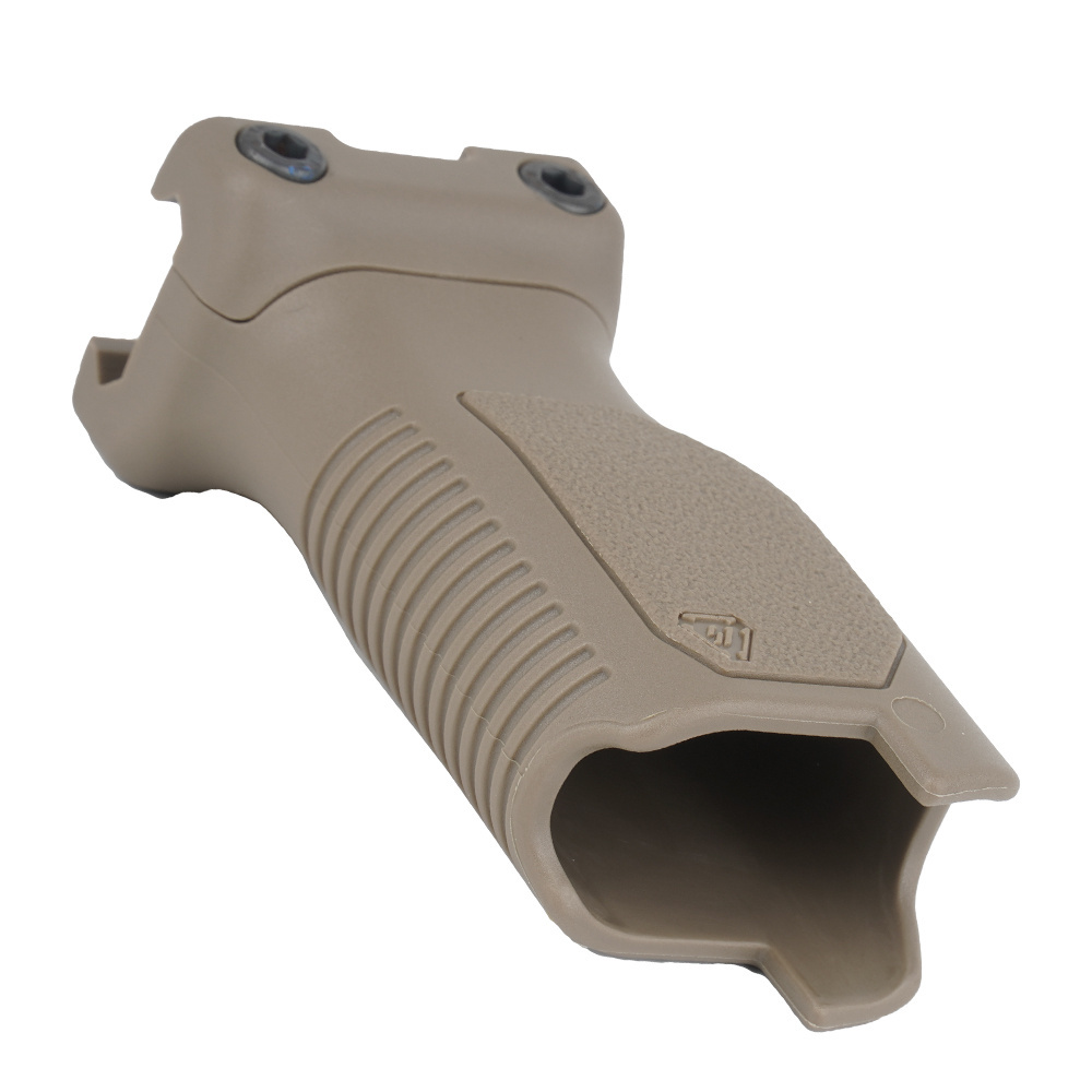 Strike Industries - Chwyt Picatinny Angled Vertical Grip - Long - FDE - SI-AR-CMAG-RAIL-L-FDE 3 Zdjęcie 3 — SPC-33659
