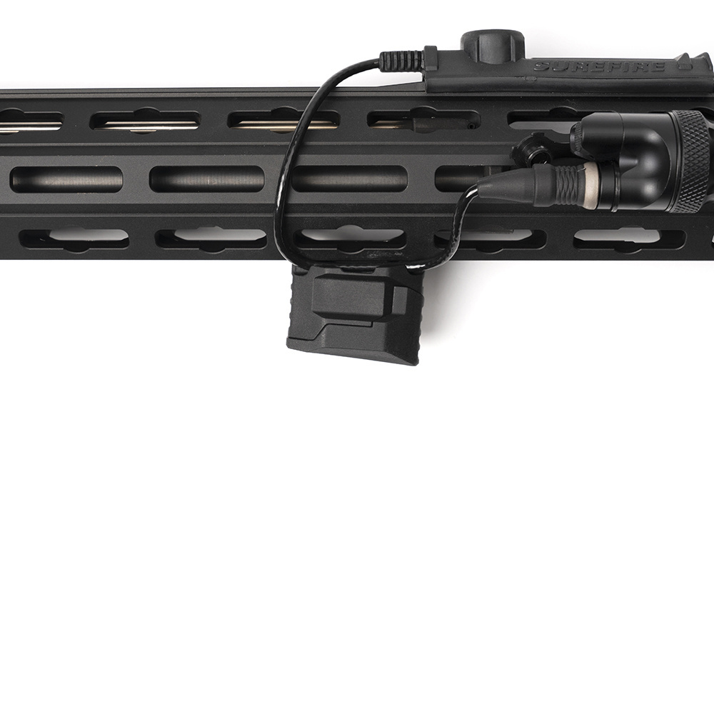 Strike Industries - Moduł rozszerzający chwyt Strike Stacked Angled - 2-pak - FDE - SI-AR-CMS-SAF-EXT-FDE 7 Zdjęcie 8 — SPC-44313