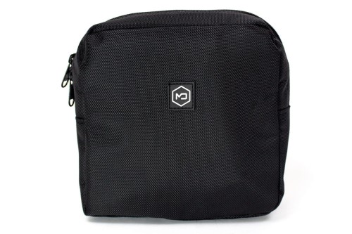 Torba ekranująca Faraday Mission Darkness MOLLE Pouch 15x20x5 cm 7 MolleBag FrontClosed web.jpg