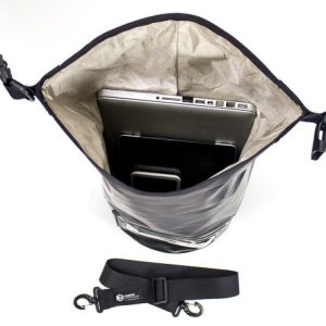 h15LDrybag LaptopInside web 1024x1024.jpg