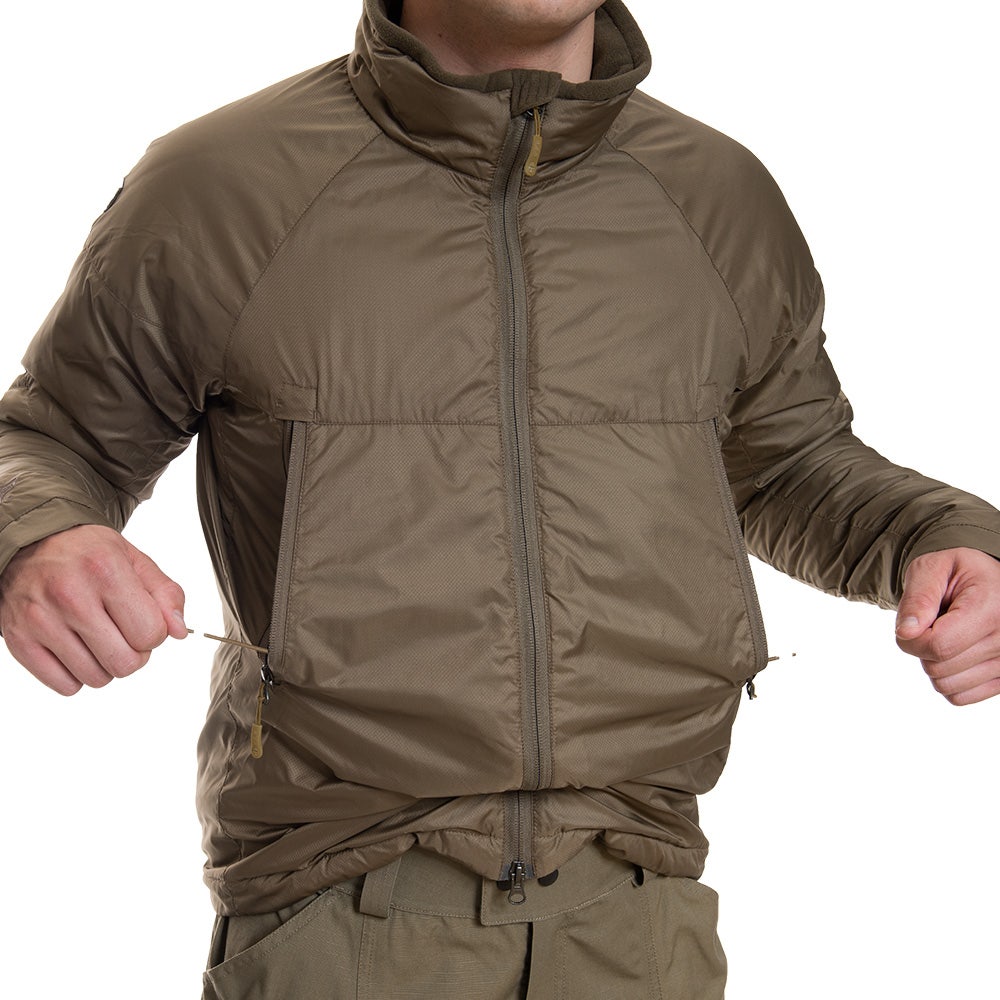 Kurtka taktyczna Carinthia NFM GARM JIB 2.0 (Jacket in Bag) 4 jib concealed adj 1.jpg